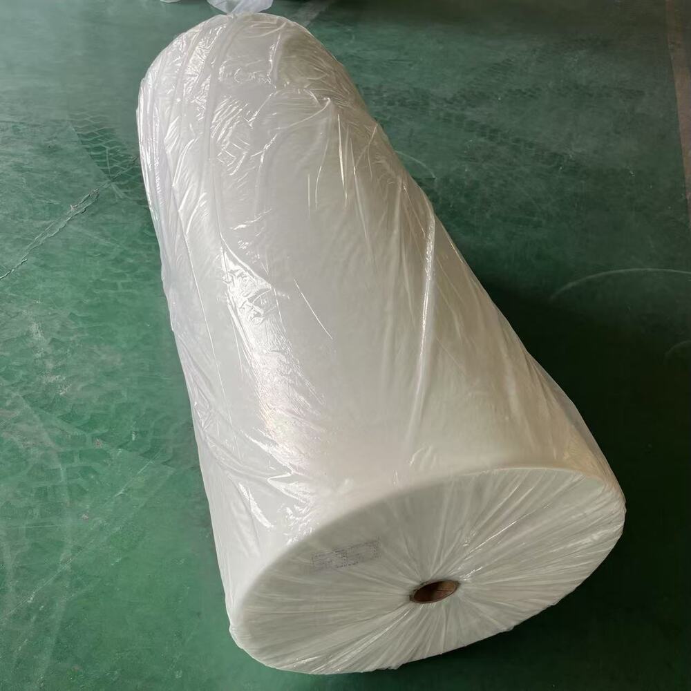 Wholesale custom-made polypropylene non-woven fabric in various colors in large rolls