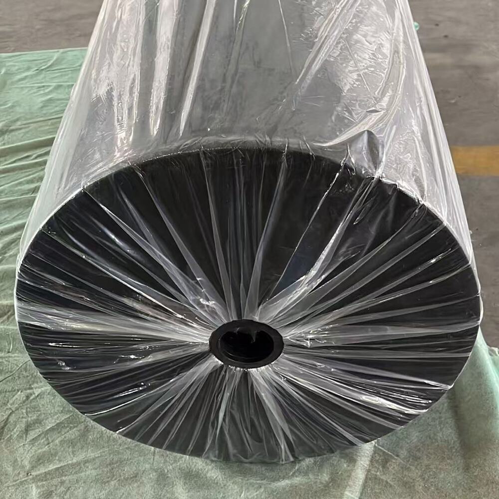 Wholesale custom-made polypropylene non-woven fabric in various colors in large rolls