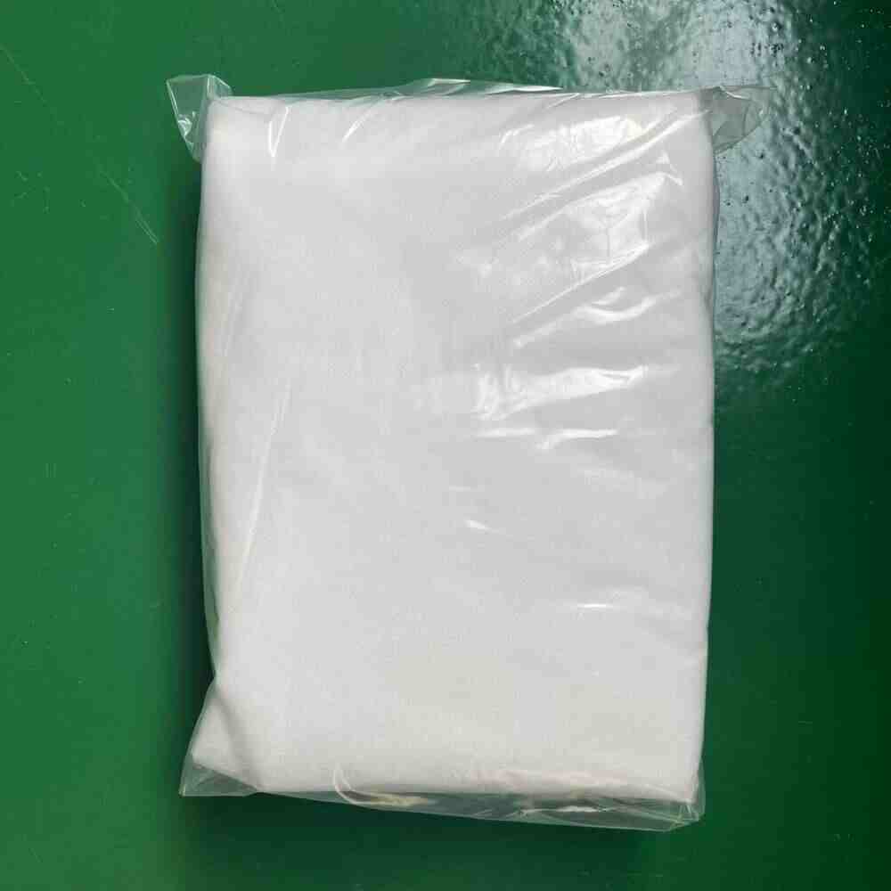 TNT-Tessuti Non Tessuti per agricoltura protective sheets Non-woven protective veil Tessuto TNT Bianco Cappuccio TNT
