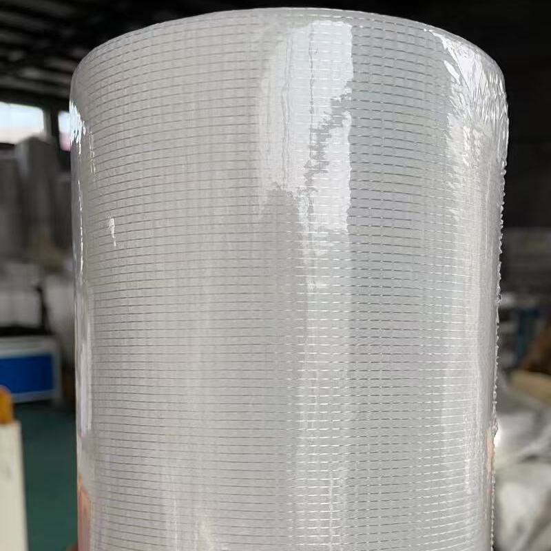 Liquid waterproof reinforcing membrana