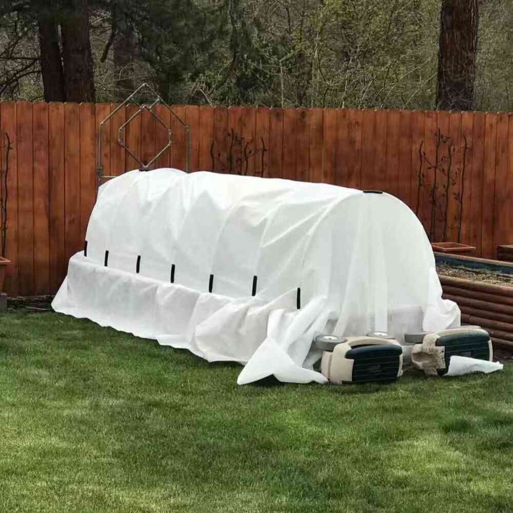Low tunnel hoops for row cover